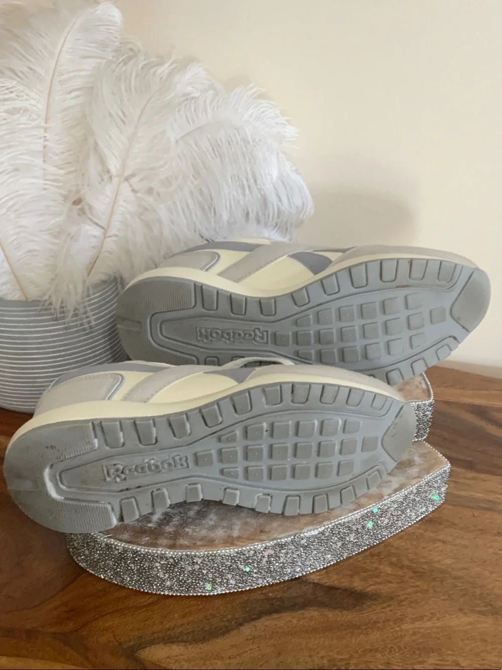 Reebok Women's Cream and Light Gray Retro Runner Sneakers